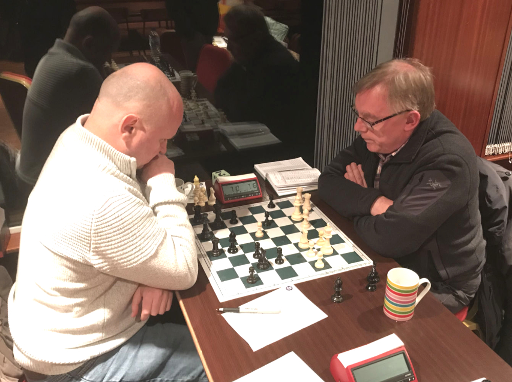Chisholm versus O'Neil (right)